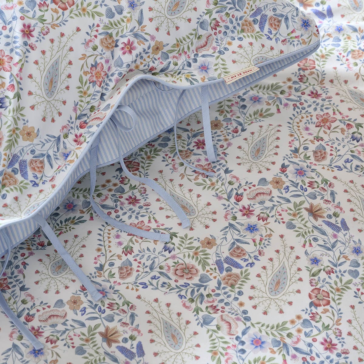 Pip Studio Kairi Bloom Dekbedovertrek Licht blauw - Afbeelding 3